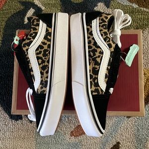 Kids leopard vans size 12